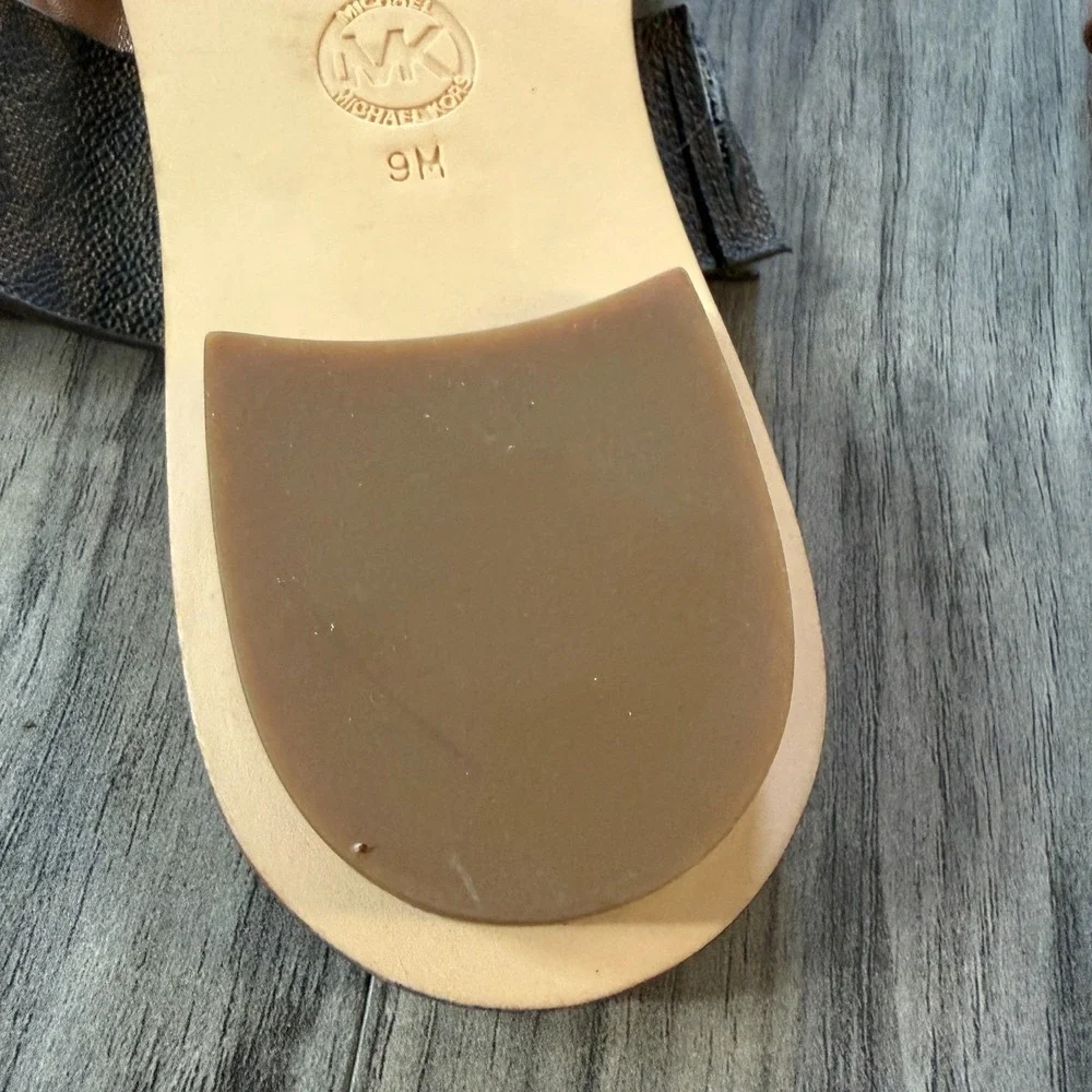 NWOT Michael Kors Nelson Slip-On Toe Ring Slide Sandals Mini Logo Flats 9M Women